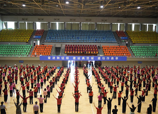 全民健身志愿服务活动广场舞公益培训(1).jpg